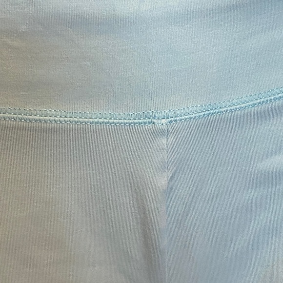 Nike Light Blue Stretchy Bermuda Long Modest Shorts Size Medium VGC - Picture 2 of 7
